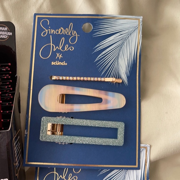 Don’t Brush Me Off Package (5-items) - Picture 2 of 11